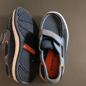 Sperry Topsiders